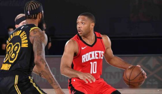 都显得行云 都显得行云